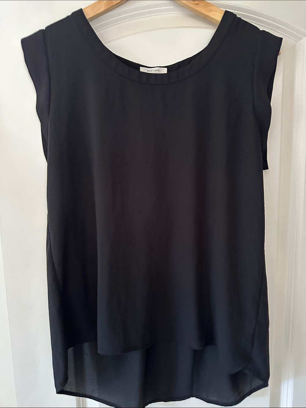 Pleione Black Sleeveless High Low Shell Top with back pleating